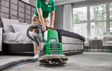 Carpet cleaning service in Gurgaon — professional shampoo and dry cleaning